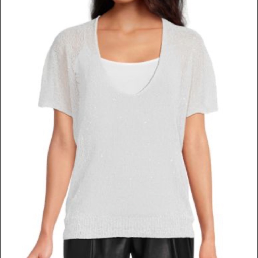 White top with sequin
